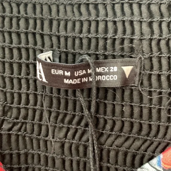 🌸Zara | Floral Print Top - Picture 4 of 4